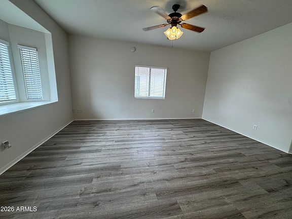 4th image of 510 W University Drive #208