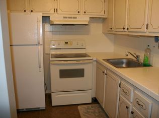 41 Bedford Ct #B, West Palm Beach, FL 33411