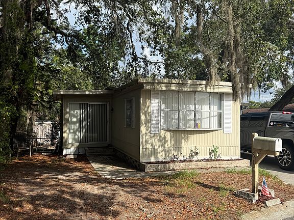 2nd image of 819 Frances Dr