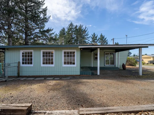 2317 Martin Ave W, Tillamook, OR 97141