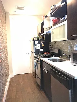 Rented by Simply Brooklyn Realty Inc | media 5