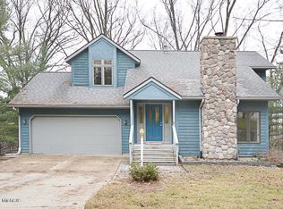 3424 Fair Oaks Dr, Kalamazoo, MI
