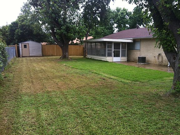 2nd image of 1414 Acapulco Ct