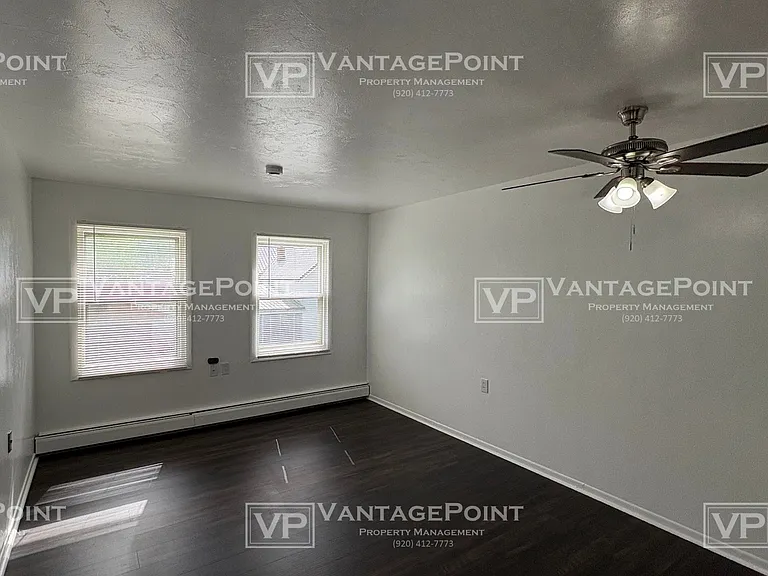 114 Victor St — Photo 4