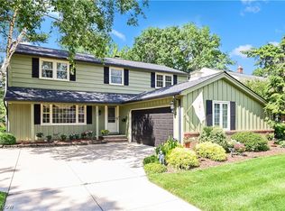 22256 Sycamore Dr, Fairview Park, OH