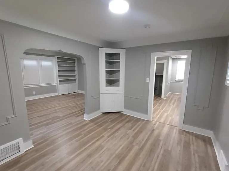 15857 Evanston St — Photo 5