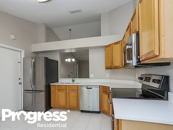 5th image of 5910 Erhardt Dr