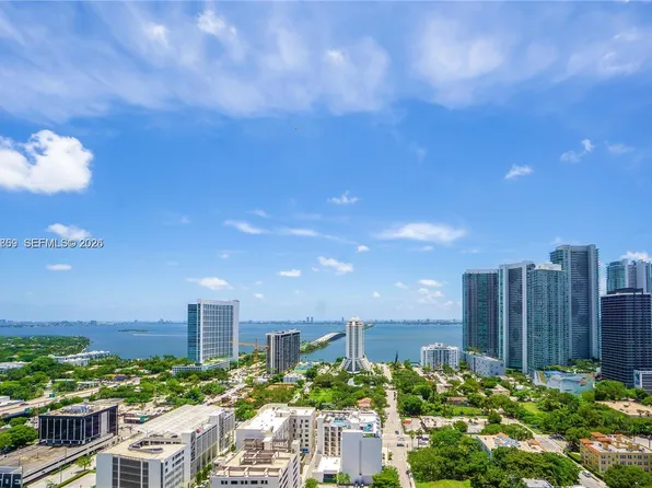 121 NE 34th St, Miami, FL