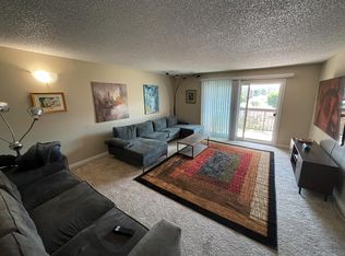 3010 Park Newport Dr, Newport Beach, CA 92660