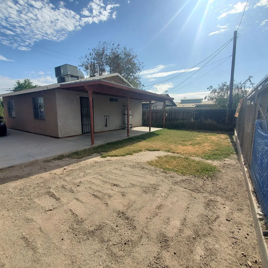 Cozy 2 BR in Brawley — Photo 3