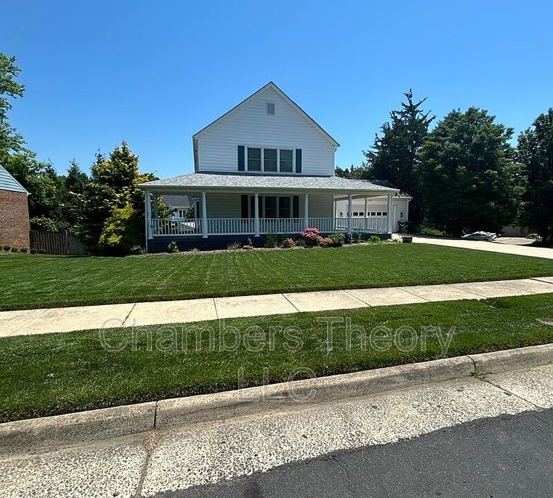 1st image of 5827 Wessex Ln