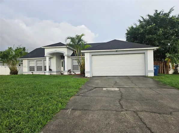 241 Biltmore Ave NE, Palm Bay, FL 32907