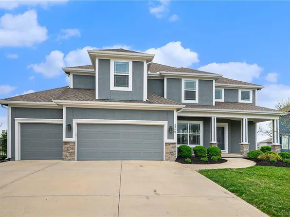 23667 W 125th St, Olathe, KS 66061
