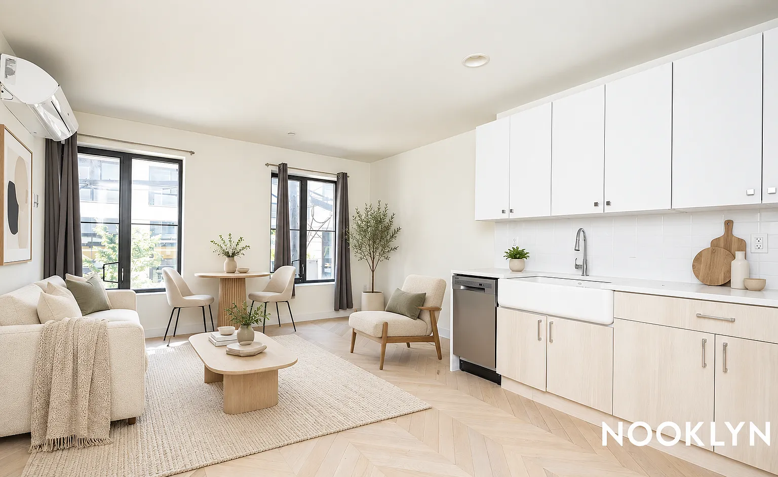 33 India Street — Photo 1