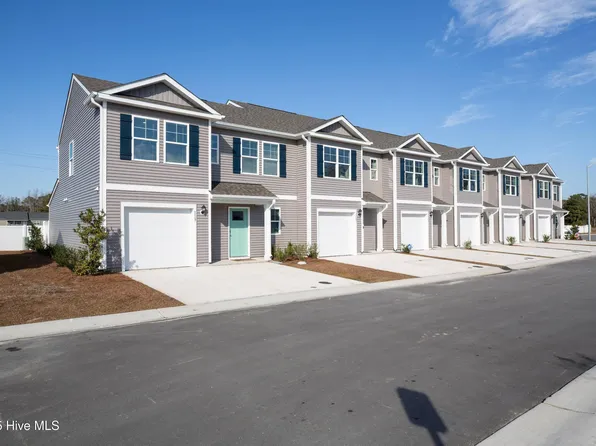 136 N Grassland Road Unit 7, Surf City, NC 28445