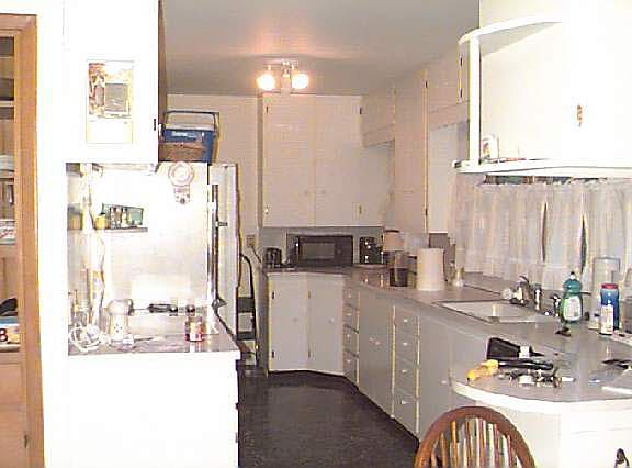 4th image of 604 N Kansas St