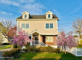 30 Almira Dr, Greenwich, CT 06831