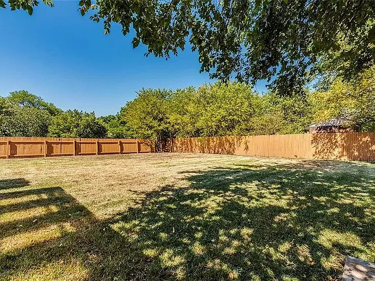 9400 Mountain Quail Rd — Photo 24