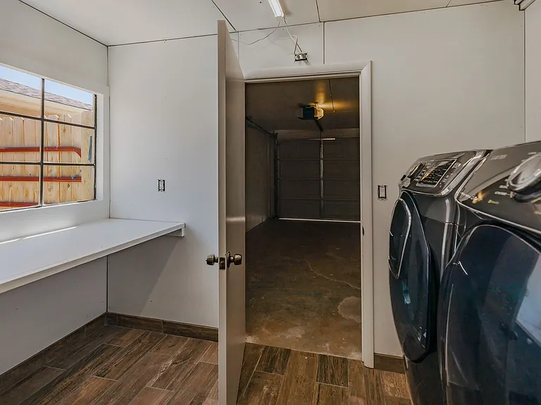 1740 Van Ct — Photo 32