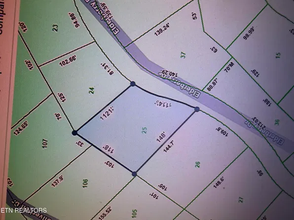 25 Elderberry Dr, Sevierville, TN 37876