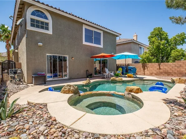 10902 Pentland Downs St, Las Vegas, NV 89141