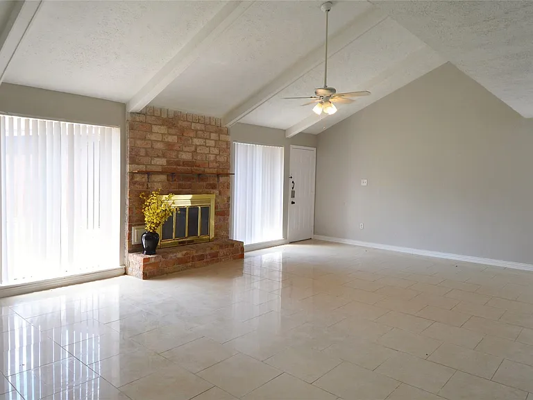 10127 Sagegate Dr — Photo 6