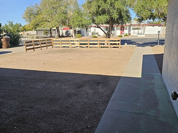 2nd image of 739 W Padre Kino Dr
