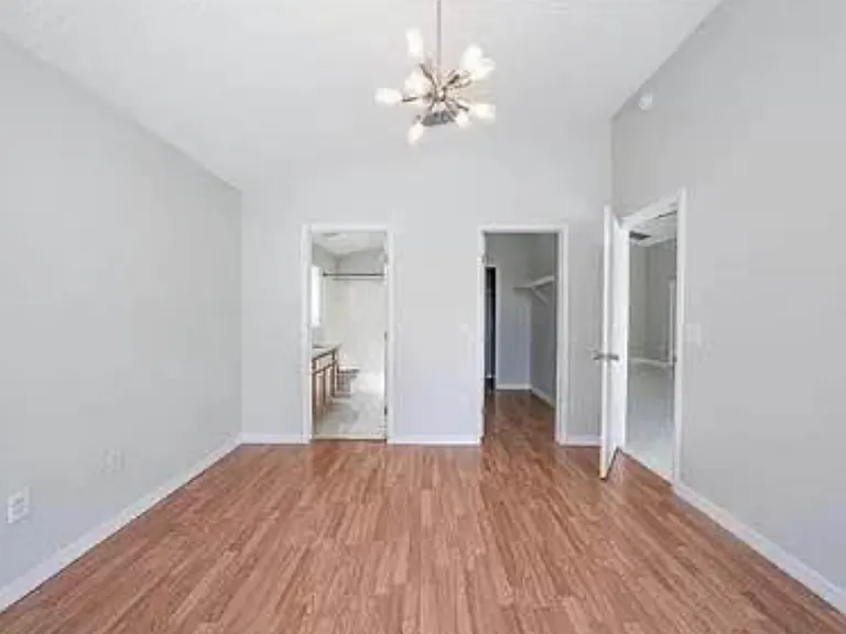 17406 Woodcrest Way — Photo 8
