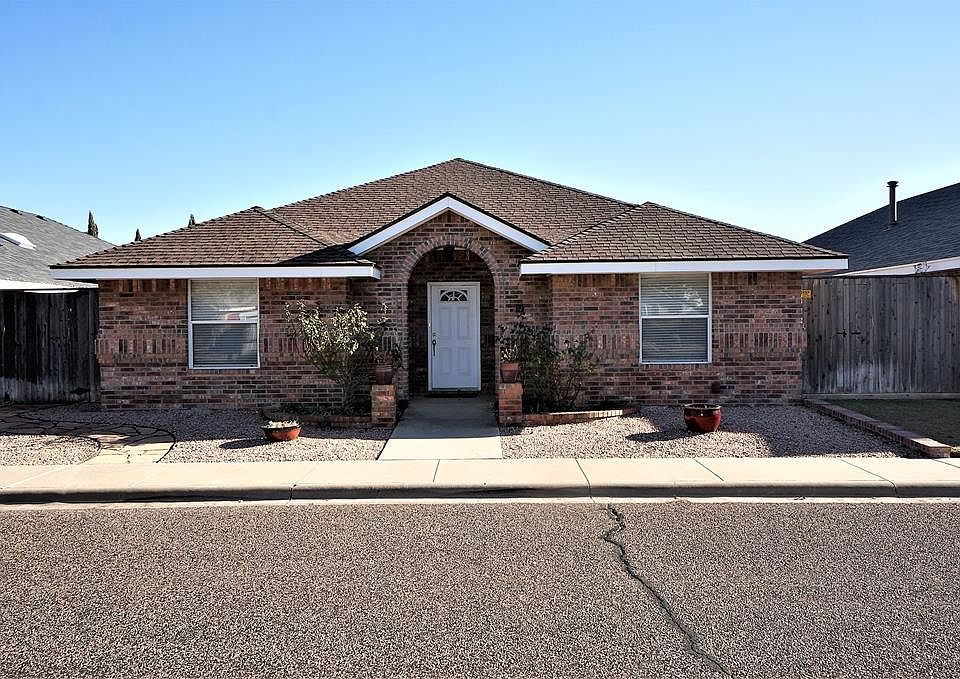 1st image of 14 Capistrano Ct