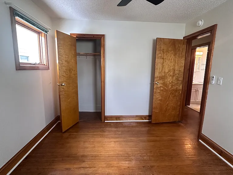 305 S Ogden St — Photo 20
