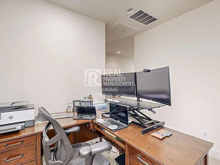 1600 Abrams Rd #39 — Photo 31