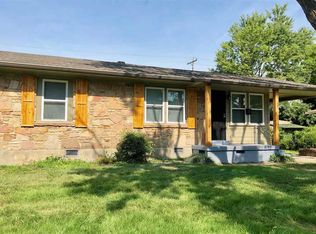 1737 S Dearing Rd, Memphis, TN 38117