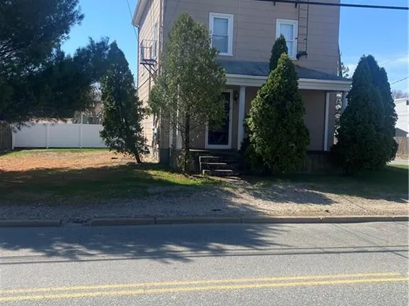 319 Beverage Hill Ave, Pawtucket, RI 02861