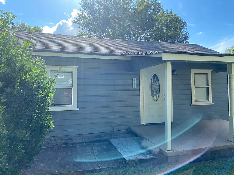 878 Tanner Dr — Photo 9