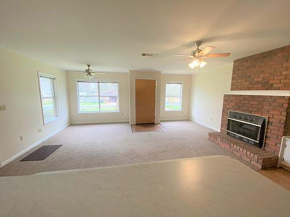 LR view from kitchen