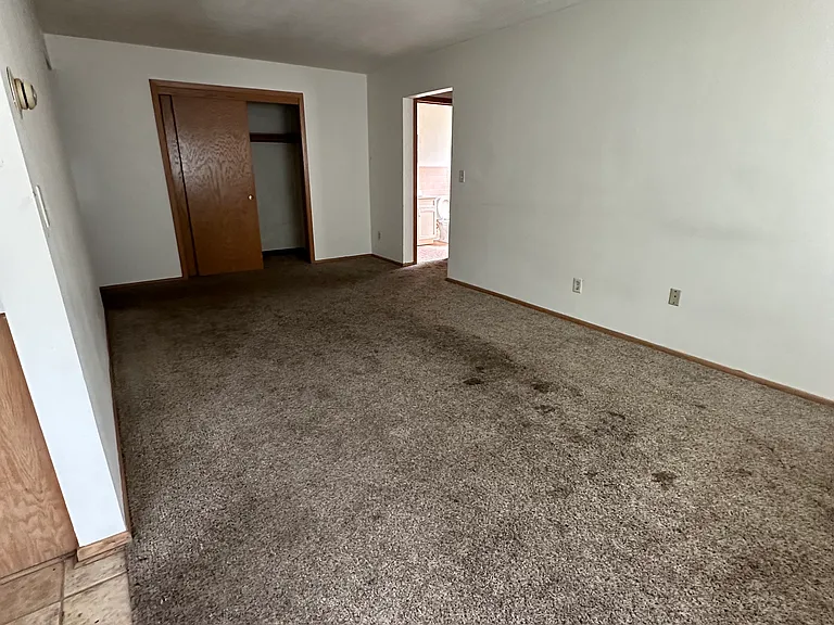 460 Pierce St N #6 — Photo 2