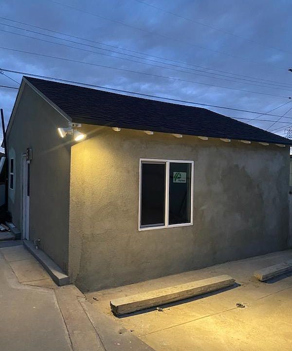 1st image of 2441 W Via Nina