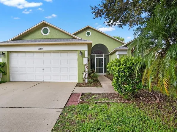 12833 Kings Lake Dr, Gibsonton, FL 33534