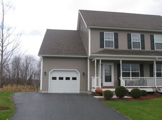 39 Ketcham Dr, Essex Junction, VT 05452
