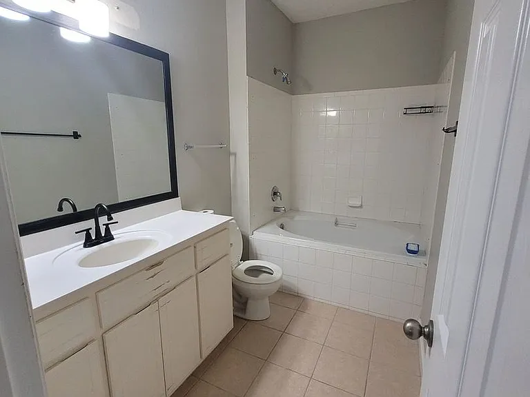 1672 Corey Wood Cir — Photo 2