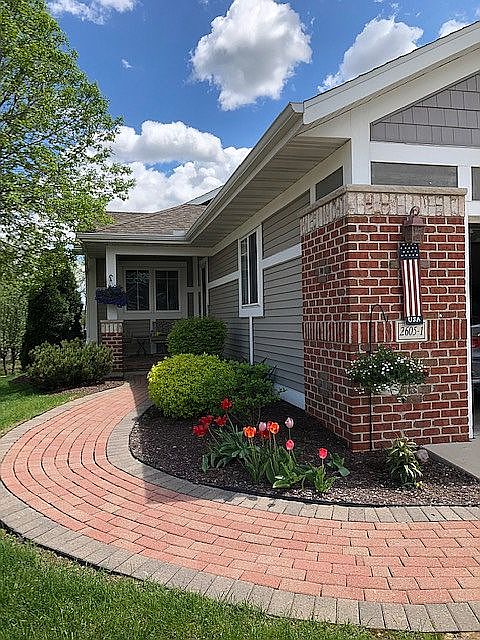 1st image of 2605 Bay Harbor Cir Unit 1