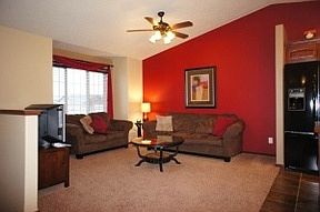 3rd image of 4429 Newport Ln