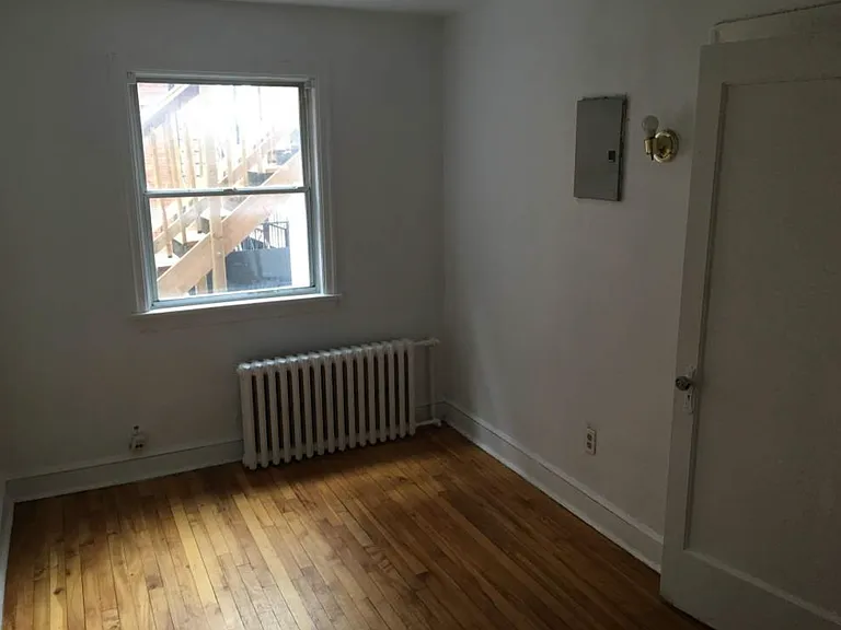 65 SW Eetland Ave — Photo 20