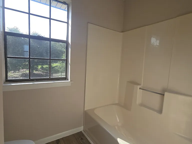 626 Solo St — Photo 18