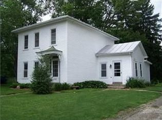 323 N Walnut St, Galena, OH 43021