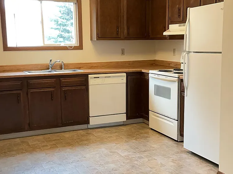 2708 W Mendenhall St — Photo 14