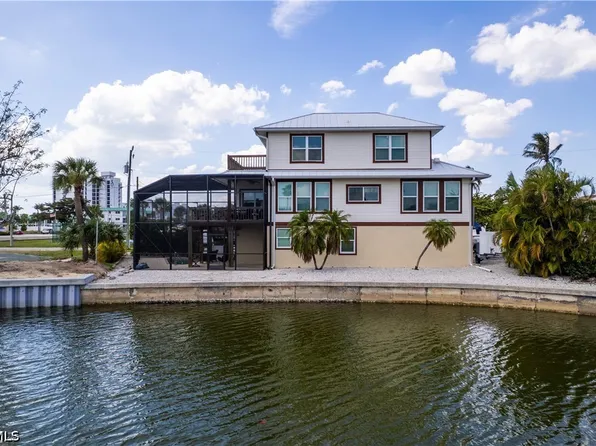 90 Ibis St, Fort Myers Beach, FL 33931