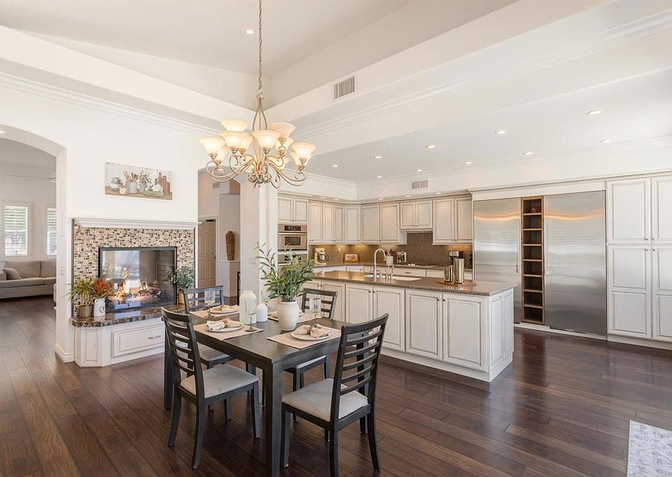 1st image of 23997 Orleans Ln