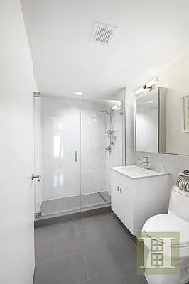 Rented by Keller Williams NYC | media 11