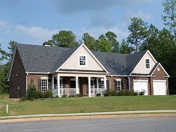 2nd image of 75 Stewart Glen Dr